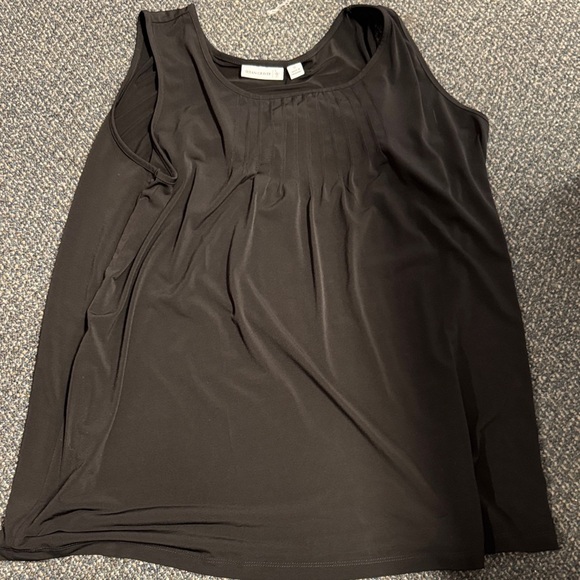 Susan graver tank 1X // 072402 - Picture 1 of 2